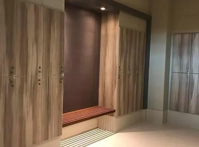 Apartment At Viceroy T4 Florence Way