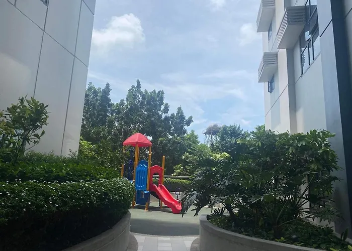 Apartment At Viceroy T4 Florence Way Manila